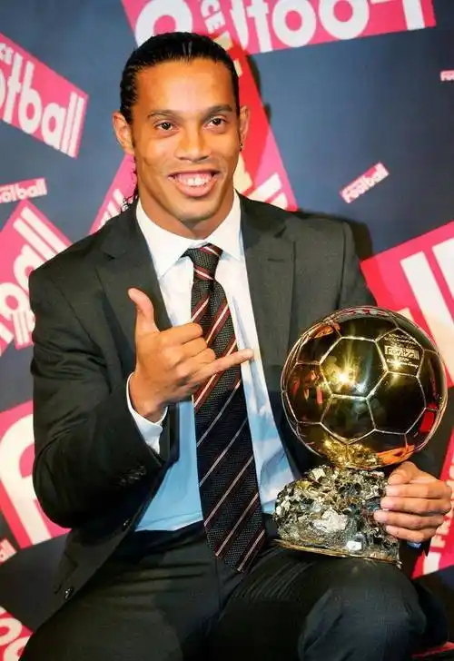 让球迷们对 让球迷们对